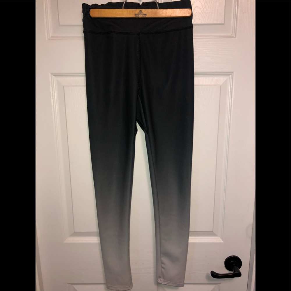 Black to white ombré leggings.